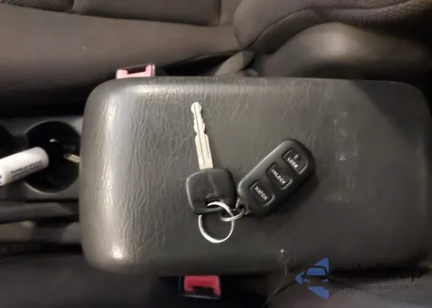 2003 Pontiac Vibe z USA, uszkodzony, nr VIN 5Y2SM62813Z464949